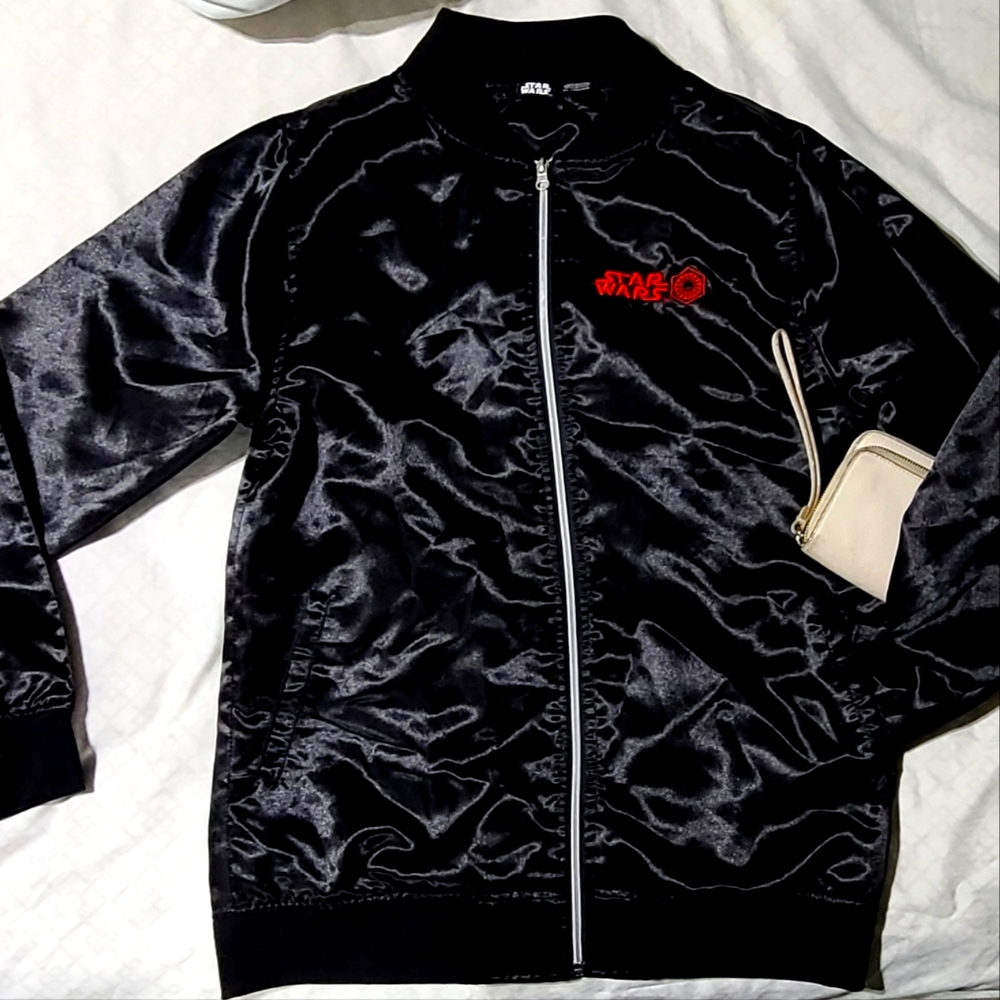 (( XL. STAR WARS )) JACKET W/ BEANIE bundle